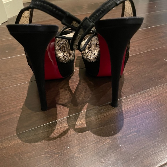 Christian Laboutin lace peep toe heels - Picture 2 of 3